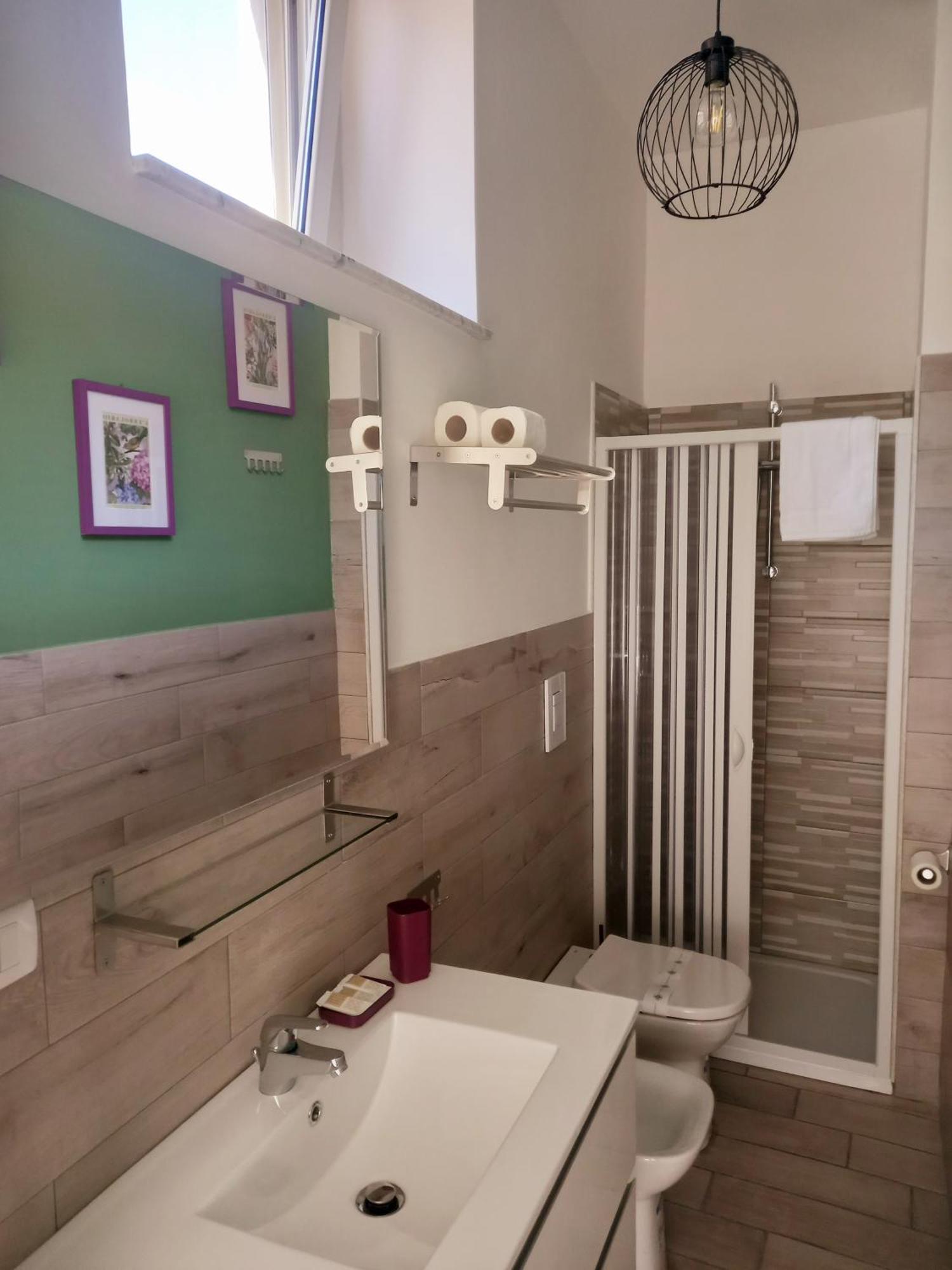 Chez Bois - Suite Apartment Capodimonte Naples Luaran gambar
