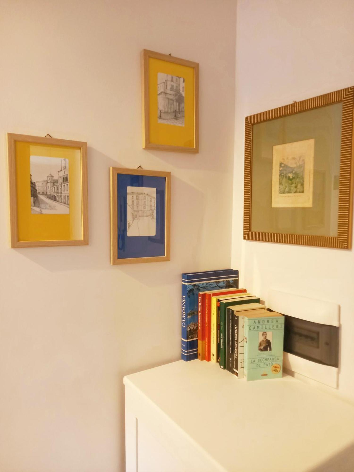 Chez Bois - Suite Apartment Capodimonte Naples Luaran gambar